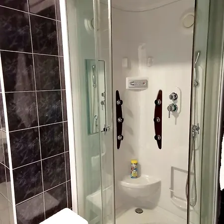 Daire Tri Kralja - Three Kings In The Center With Private Parking Imotski