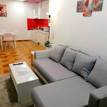 Apartman Tri Kralja - Three Kings In The Center With Private Parking Imotski