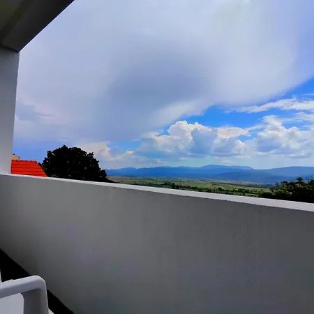 Tri Kralja - Three Kings In The Center With Private Parking *