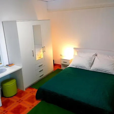 Daire Tri Kralja - Three Kings In The Center With Private Parking Imotski