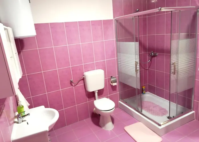 شقة Tri Kralja - Three Kings In The Center With Private Parking