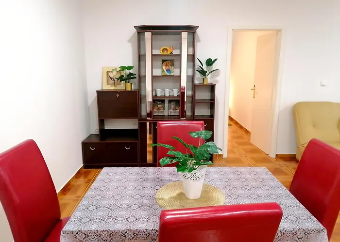 Tri Kralja - Three Kings In The Center With Private Parking